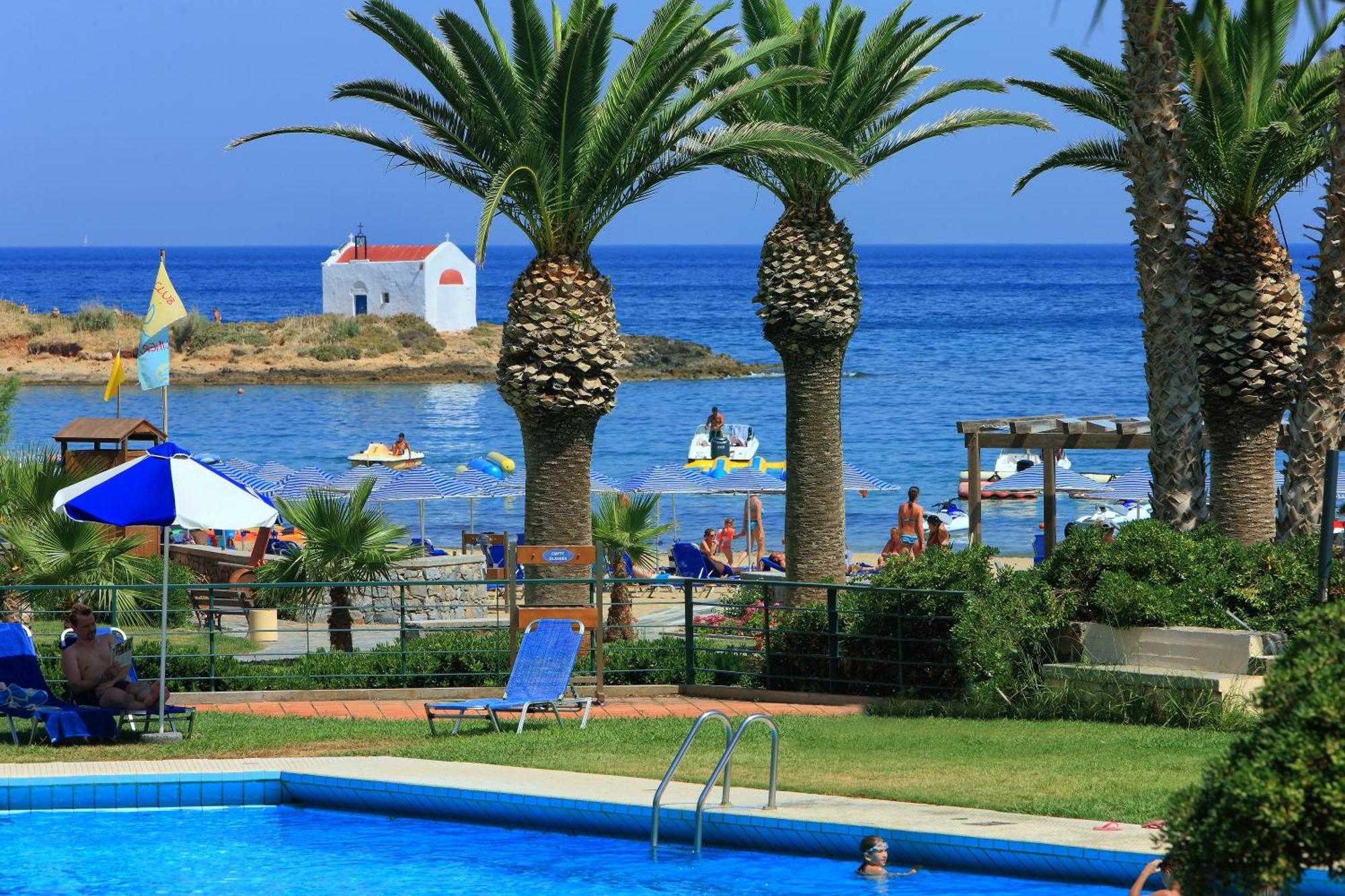 Sirens Beach & Village Малиа Екстериор снимка