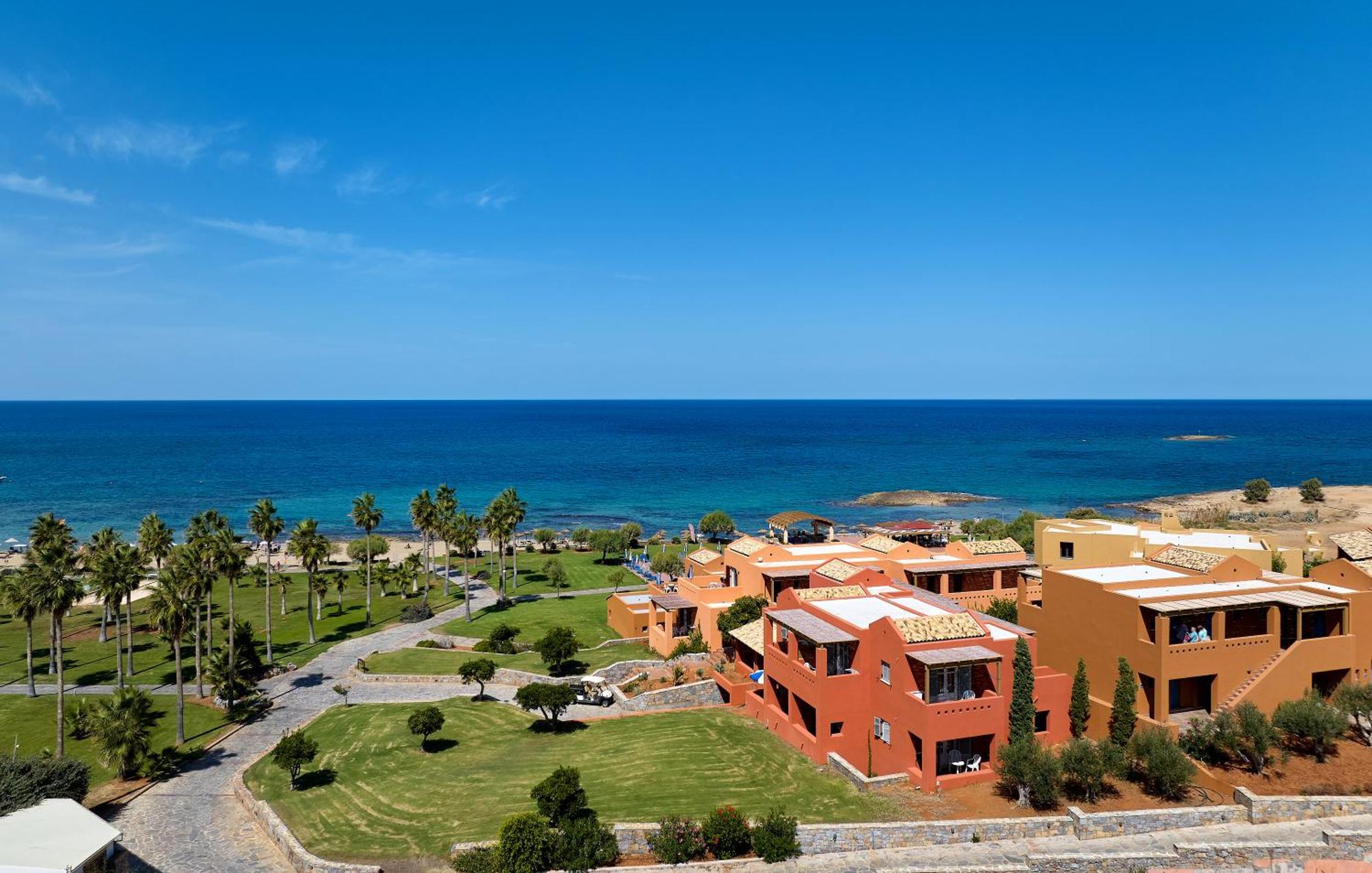 Sirens Beach & Village Малиа Екстериор снимка