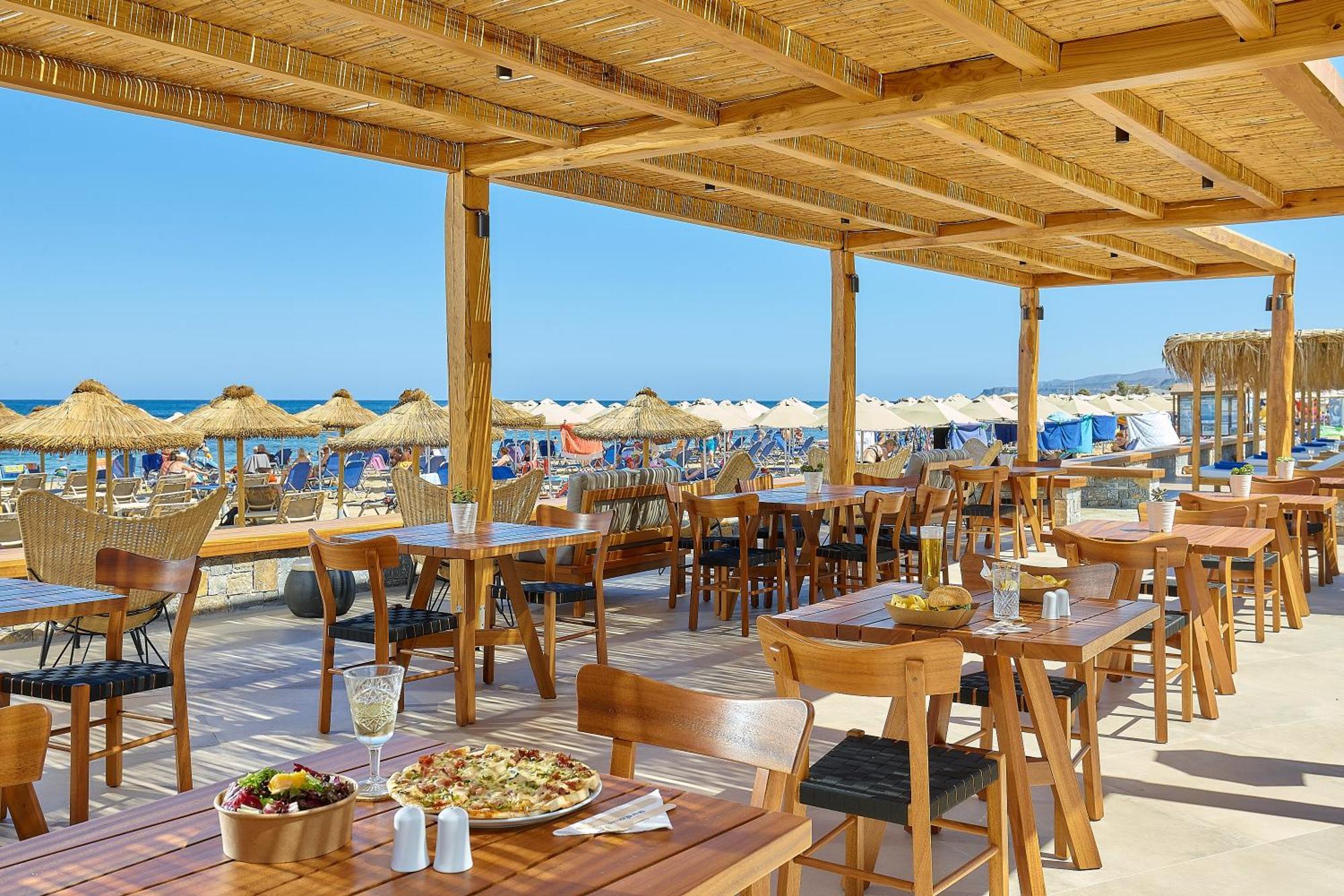 Sirens Beach & Village Малиа Екстериор снимка