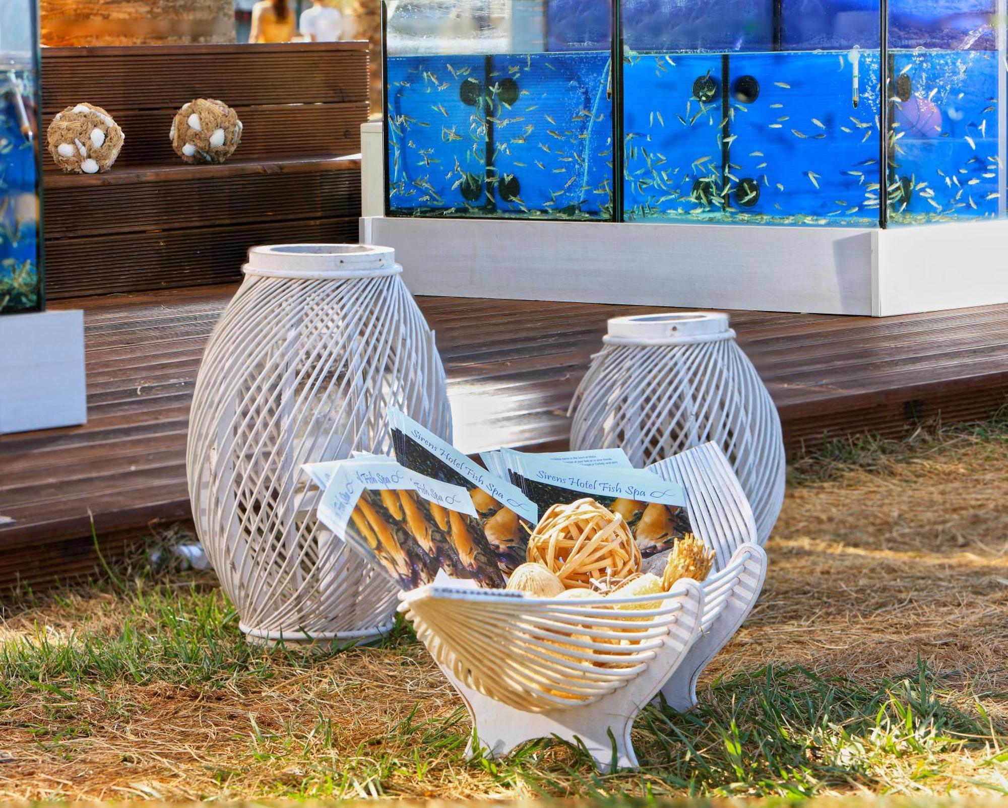 Sirens Beach & Village Малиа Екстериор снимка